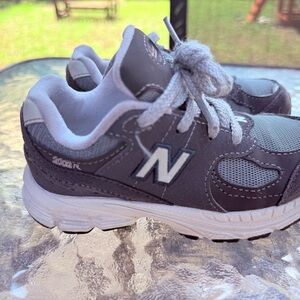 New Balance Gray and White Sneakers Classic Athletic Design